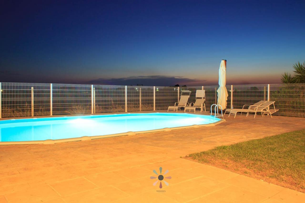 Agriturismo Tenuta Margherita توري لابيلو المظهر الخارجي الصورة